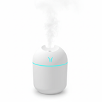 Mini humidificador - fundo branco profissional
